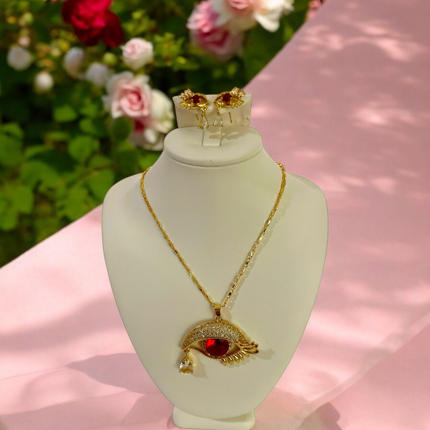 Eye Set Necklace-Red